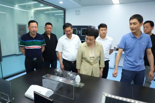 无锡市人大代表宜兴第一小组开展小组活动