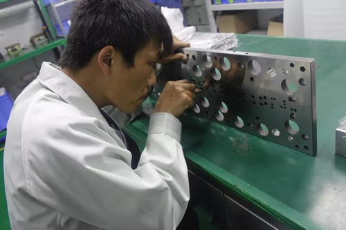 技术专访 记某款产品深拉伸模具工艺的发明专利